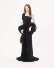 Valentino Feathers Scarf With Ostrich And Turkey Feathers