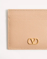 VLogo Signature Grainy Calfskin Card Holder