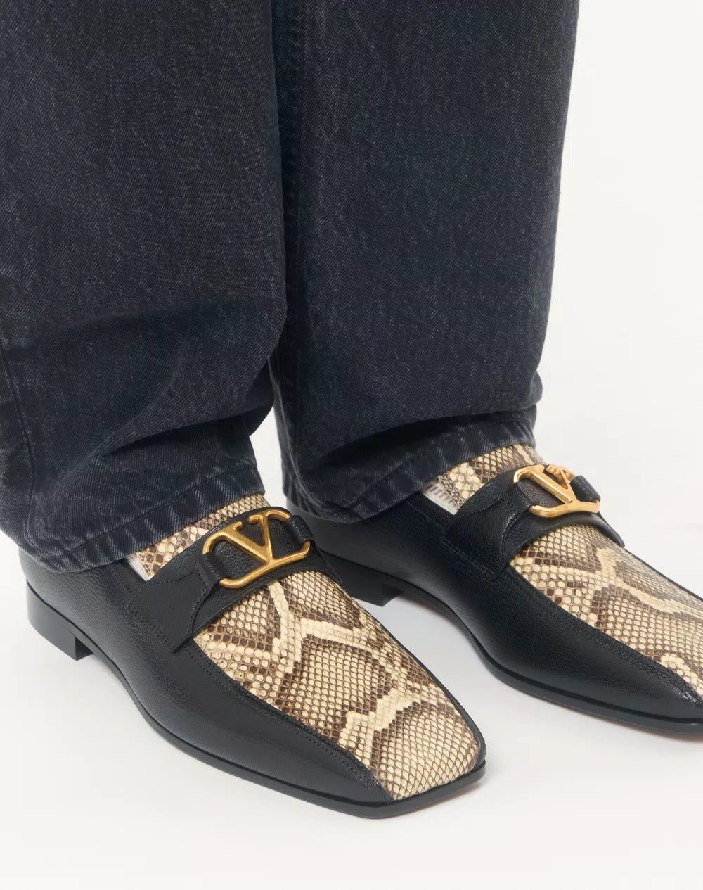 VLogo Signature Kidskin And Python Loafer