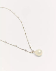 VLogo Signature Metal Brooch With SwarovskiÂ® Crystals And Pearls