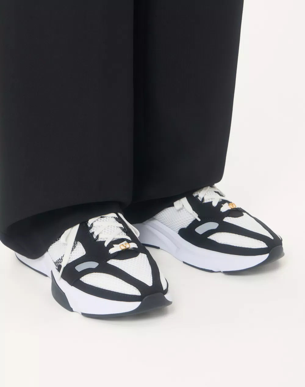 Demivee Trainer In Mesh Fabric With Suede Inserts