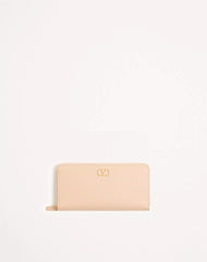 VLogo Signature Zip Wallet In Grainy Calfskin