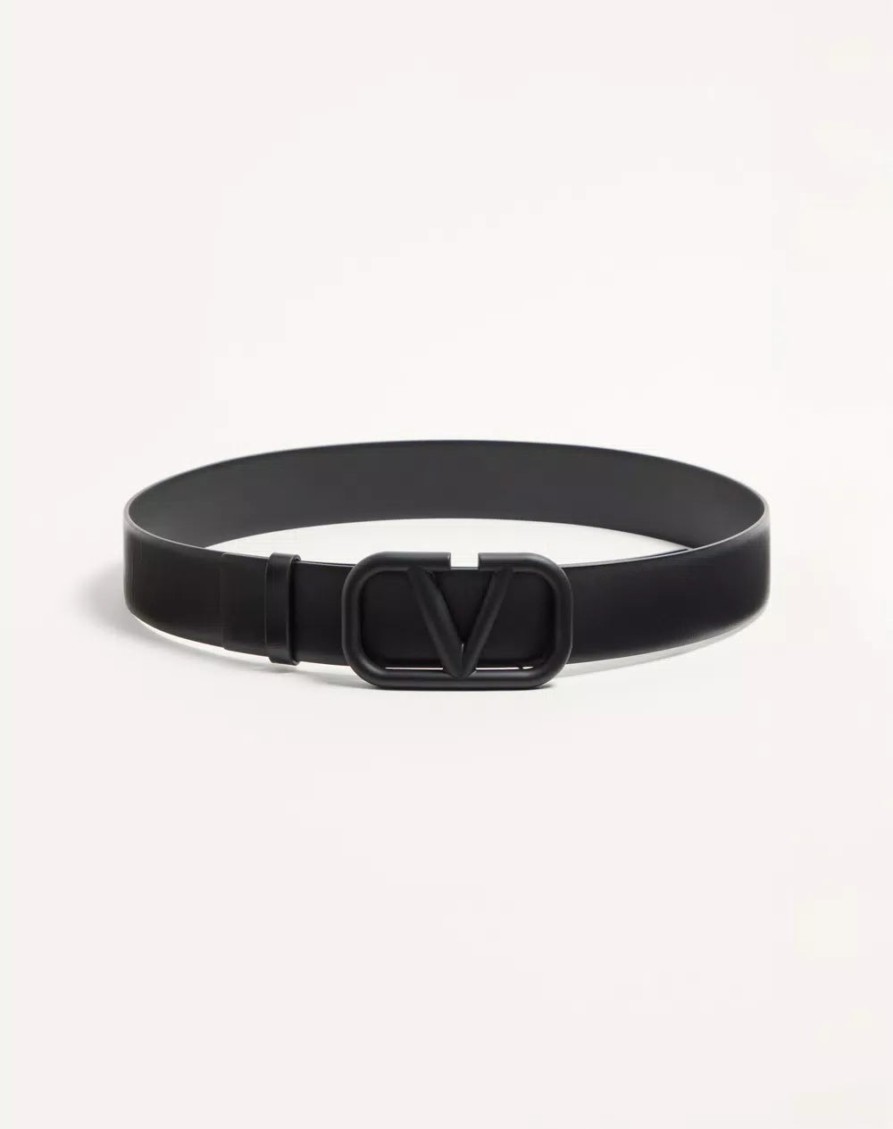 VLogo Signature Calfskin Belt